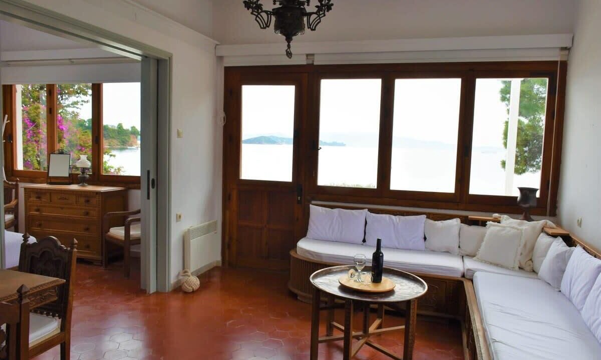 Photo of Livingroom in Achladies
