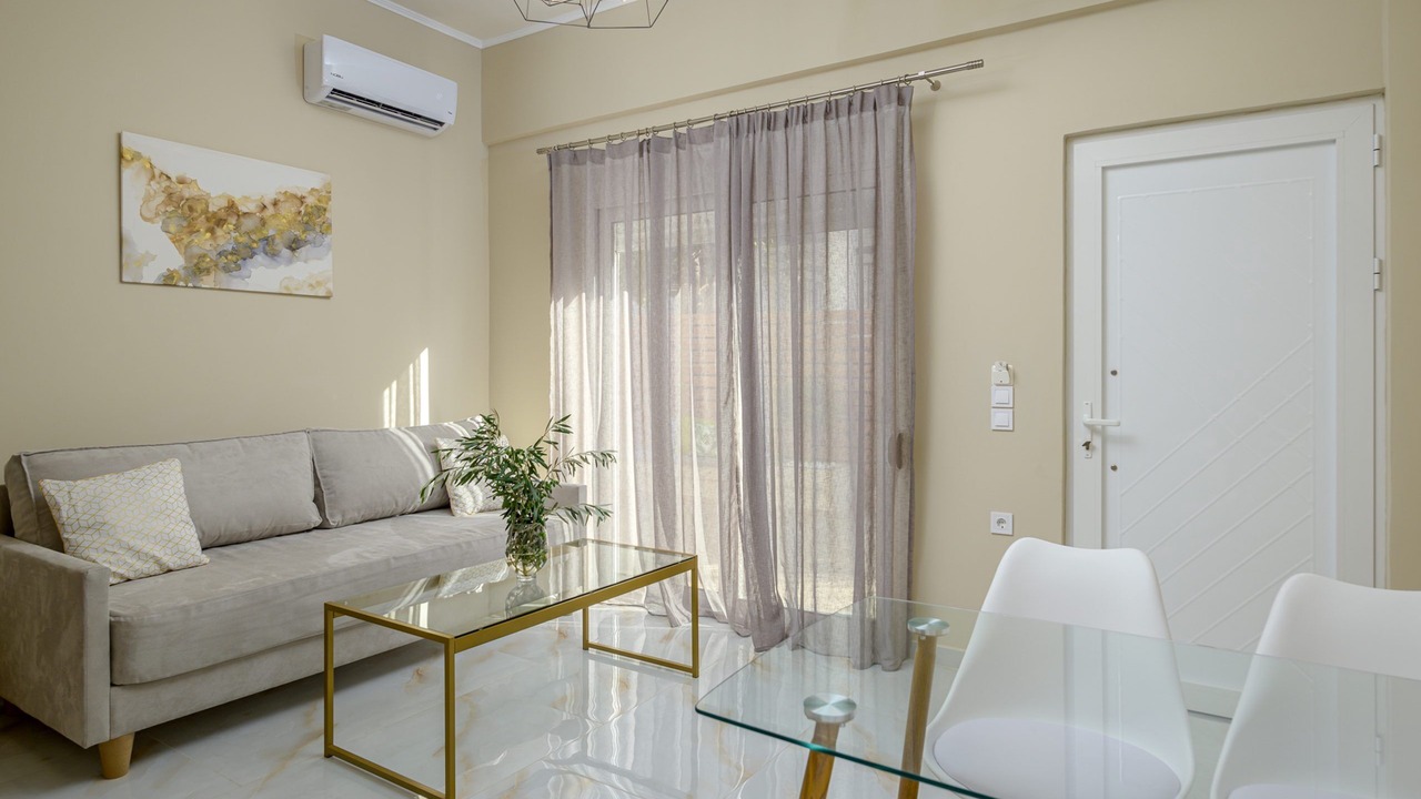 Photo of Livingroom in Ammoudia
