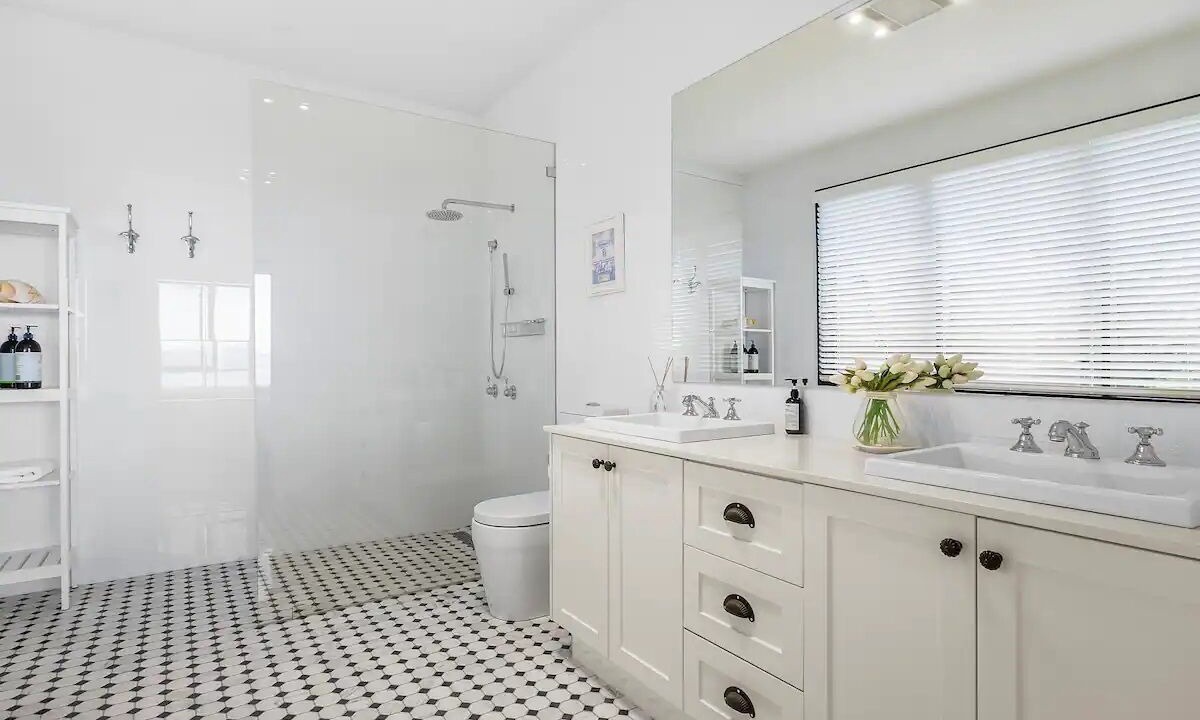 Photo of Bathroom in Rocky Hills