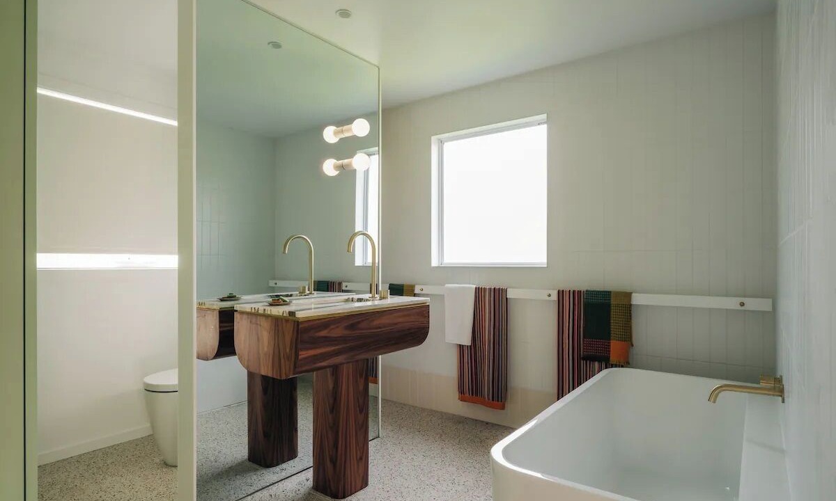 Photo of Bathroom in Bicheno