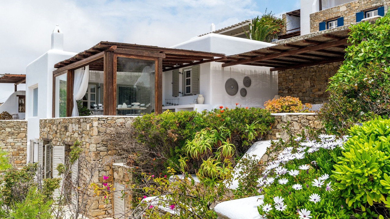 Photo of Outdoor in Elia