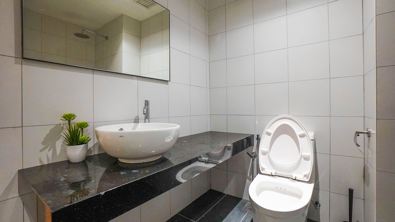 Photo of Bathroom in Pekeliling
