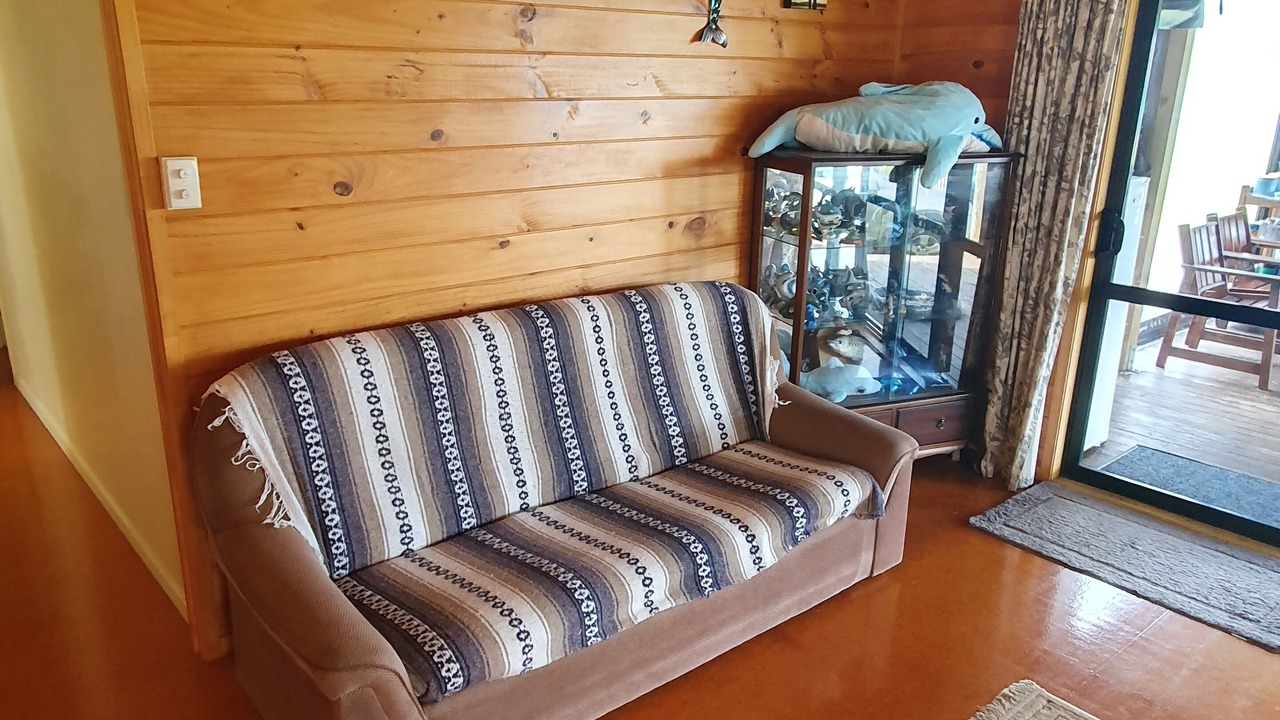 Photo of Livingroom in Whangaruru