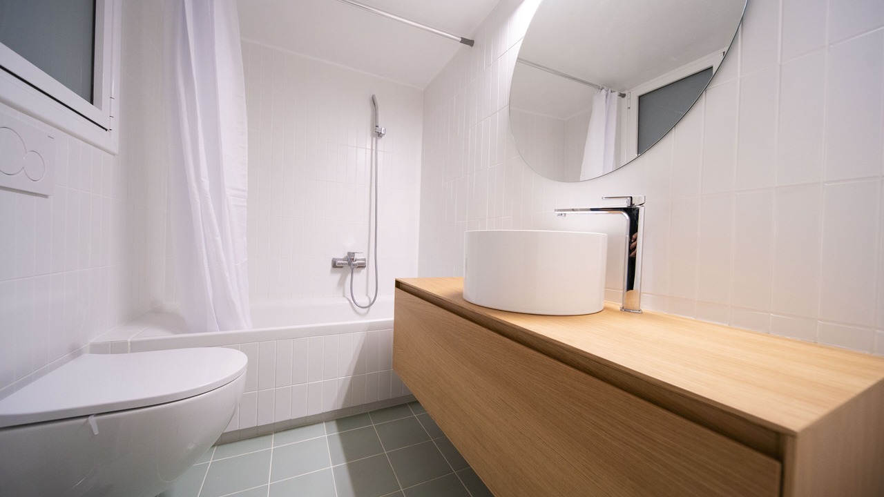 Photo of Bathroom in Platia Viktorias