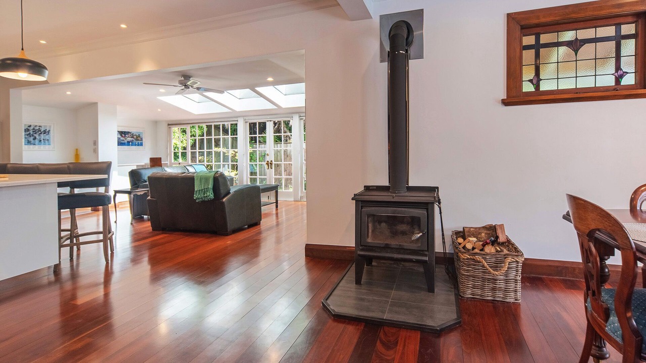 Photo of Livingroom in Nelson South