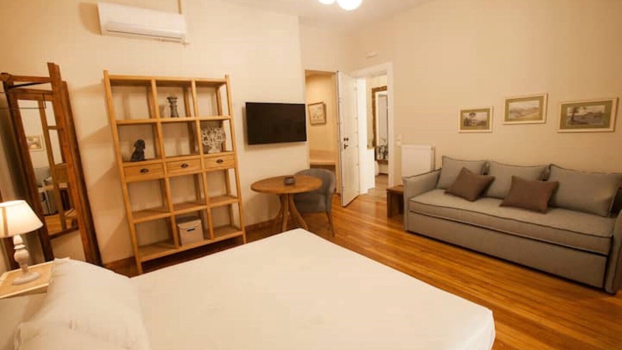Photo of Bedroom in Pangrati