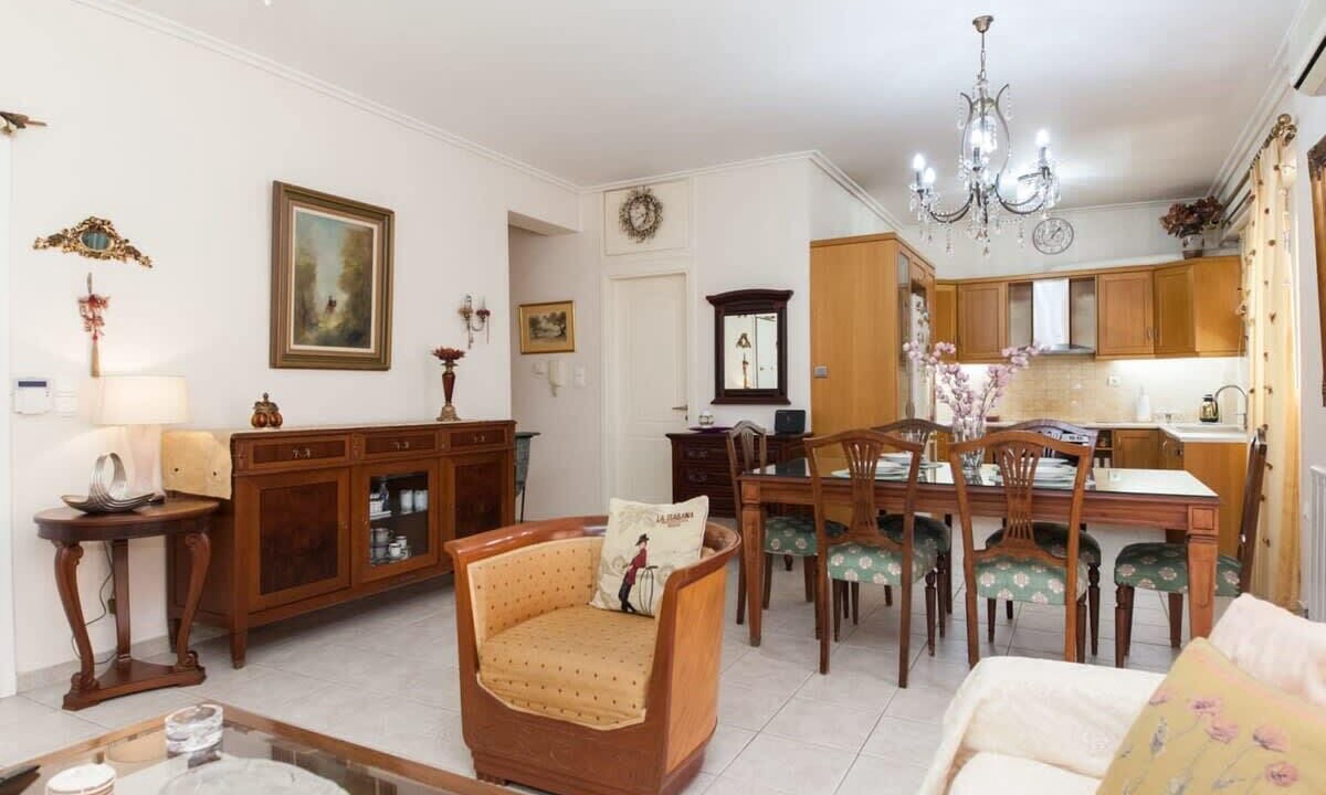 Photo of Livingroom in Petroupoli