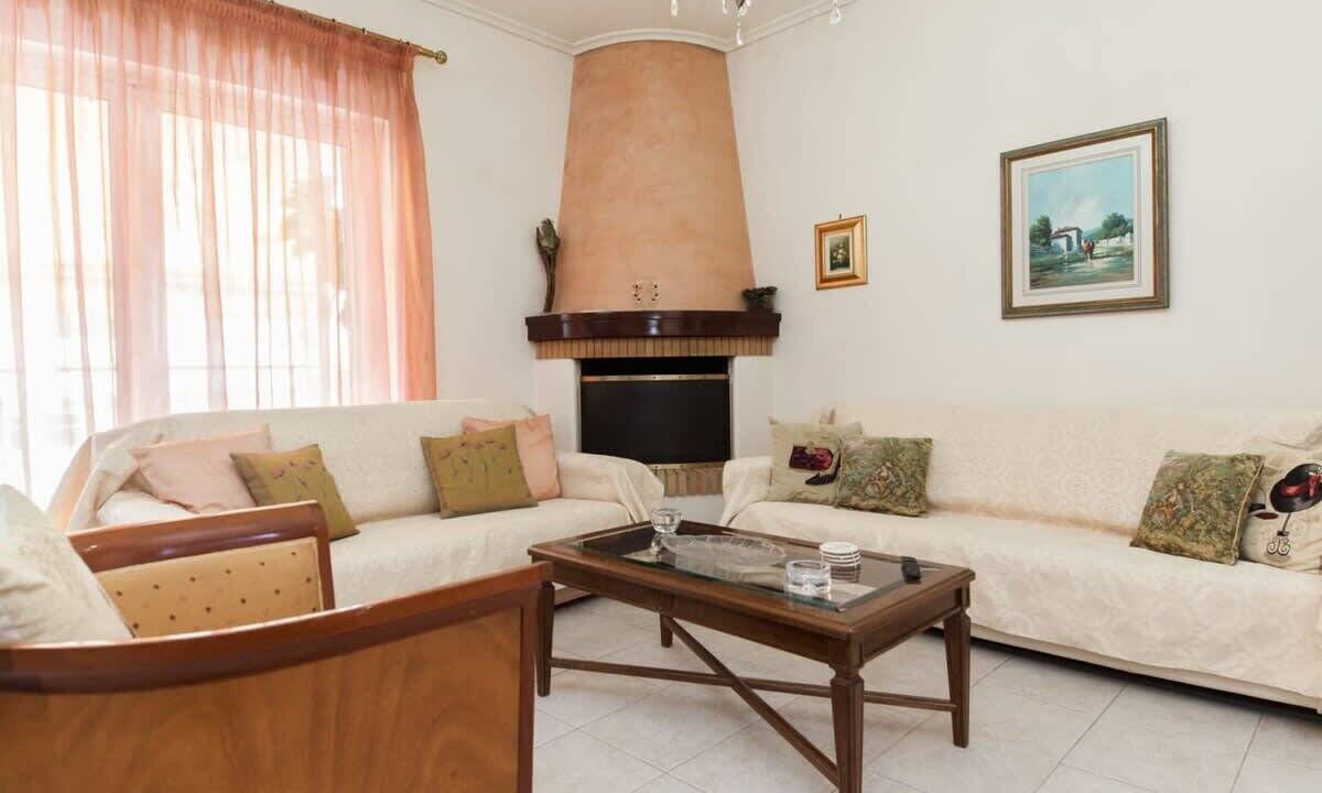 Photo of Livingroom in Petroupoli