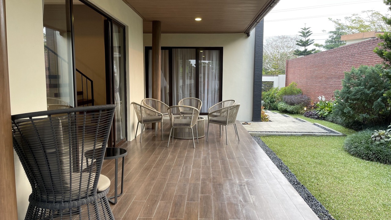 Photo of Patio Balcony in Ciawi