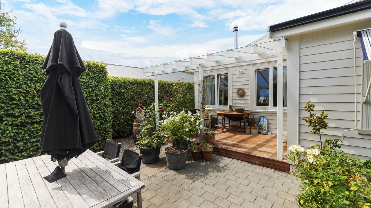 Photo of Outdoor in Lowburn
