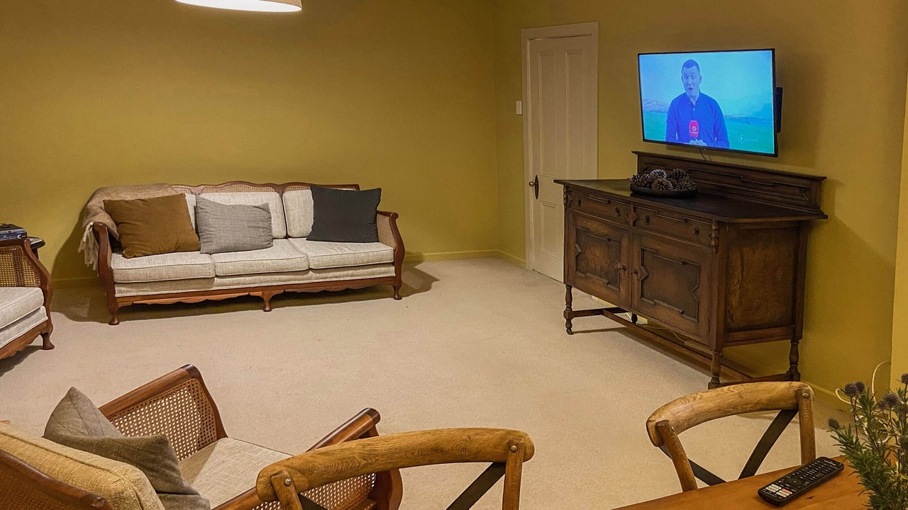 Photo of Livingroom in Lowburn