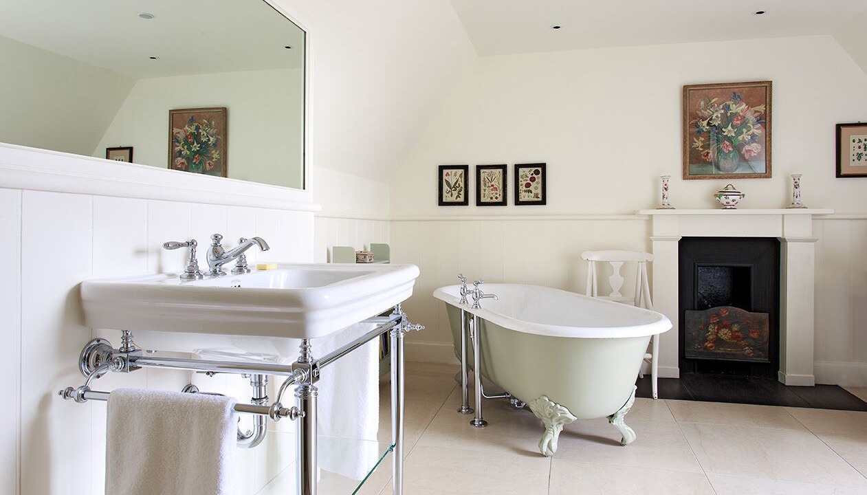 Photo of Bathroom in Melrose