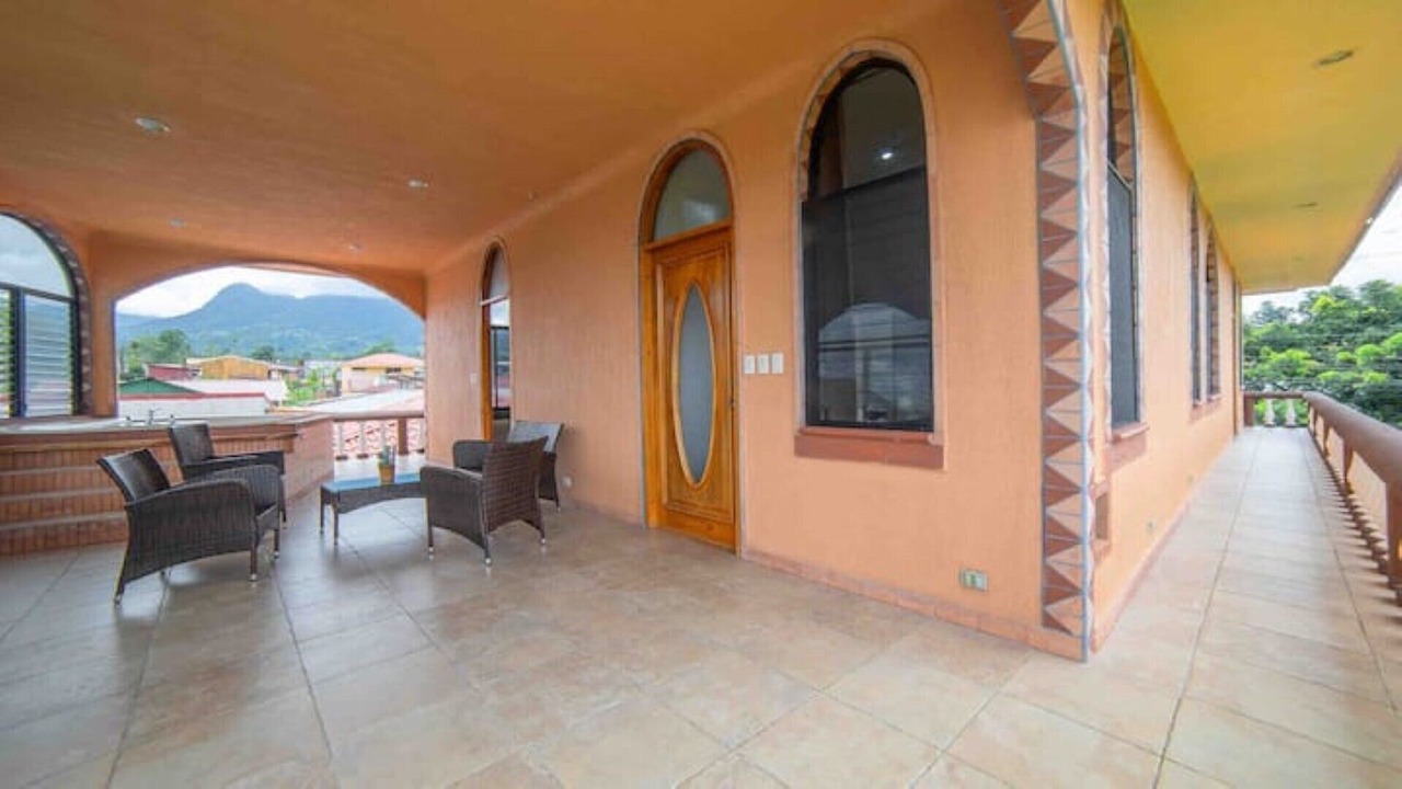 Photo of Patio Balcony in La Fortuna
