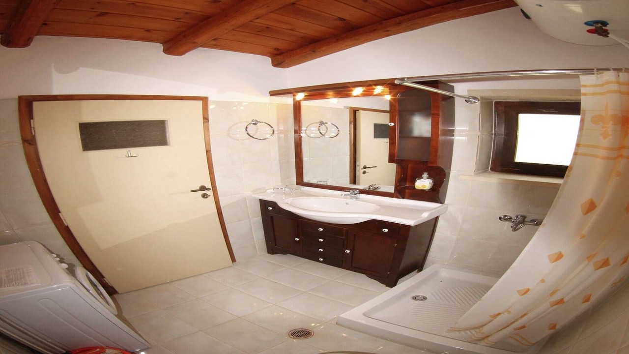 Photo of Bathroom in Pasalites