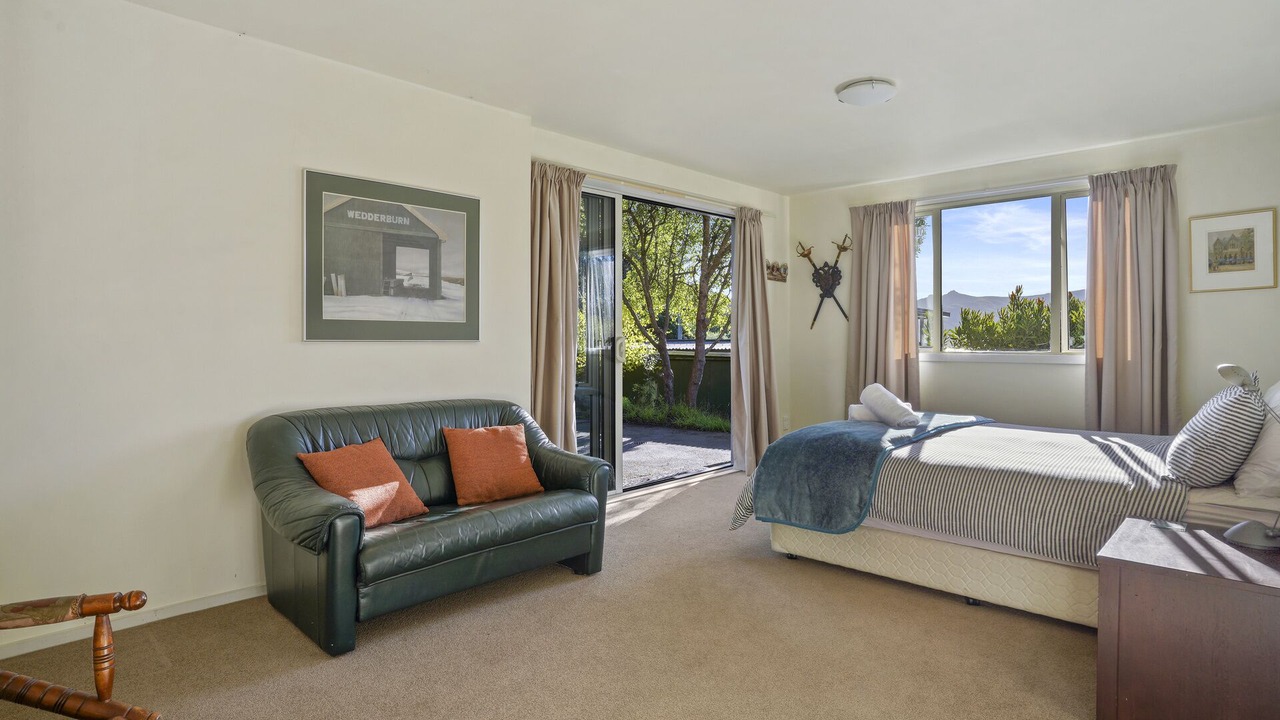 Photo of Bedroom in Diamond Harbour