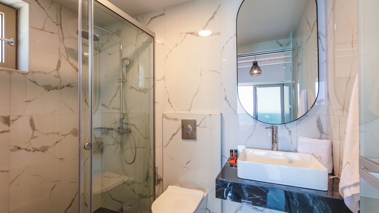 Photo of Bathroom in Limeniskos