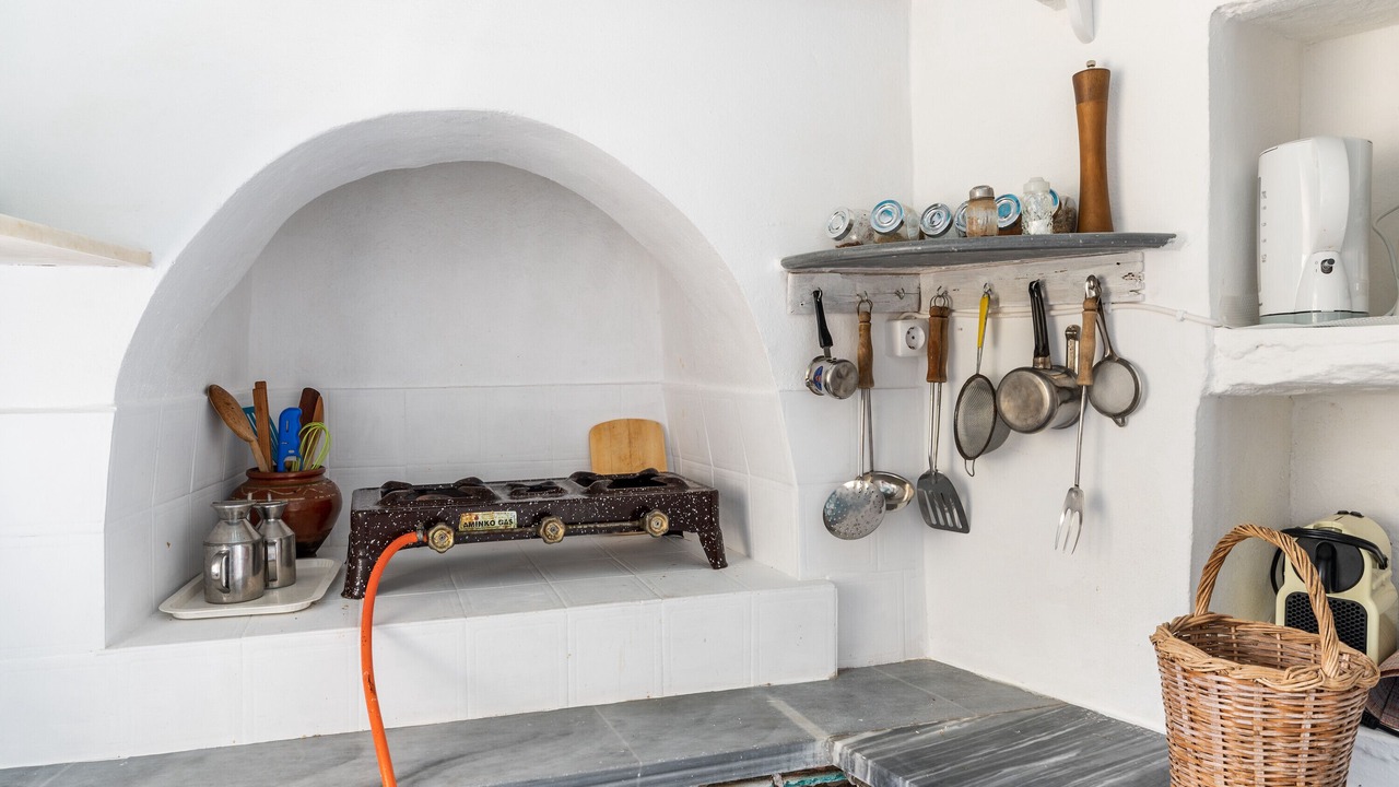 Photo of Kitchen in Megas Yialos-Nites