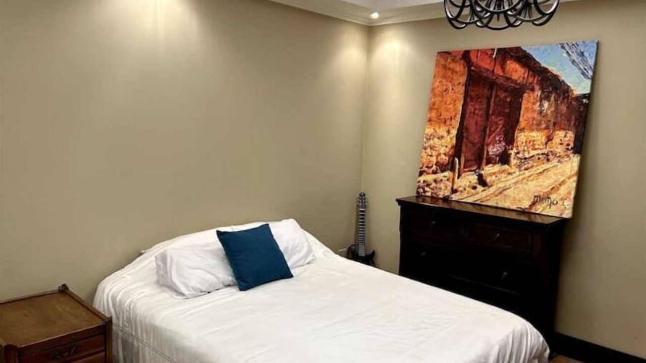 Photo of Bedroom in La California