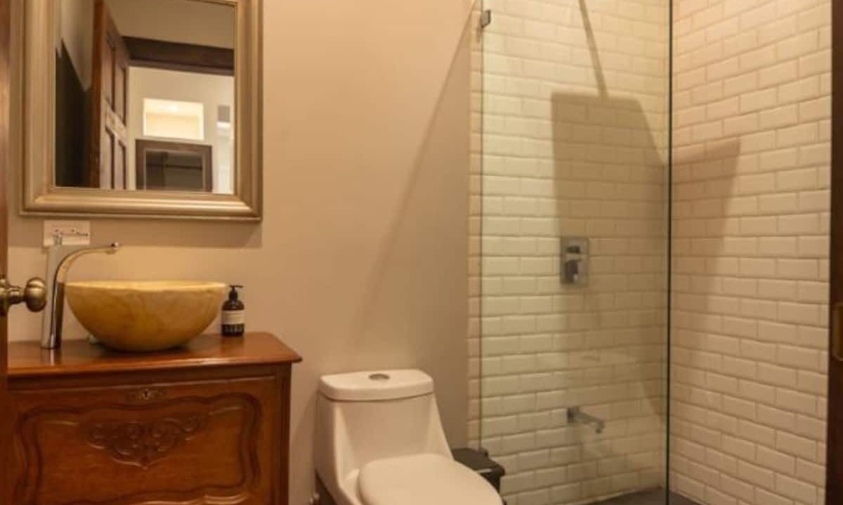 Photo of Bathroom in Barrio Escalante