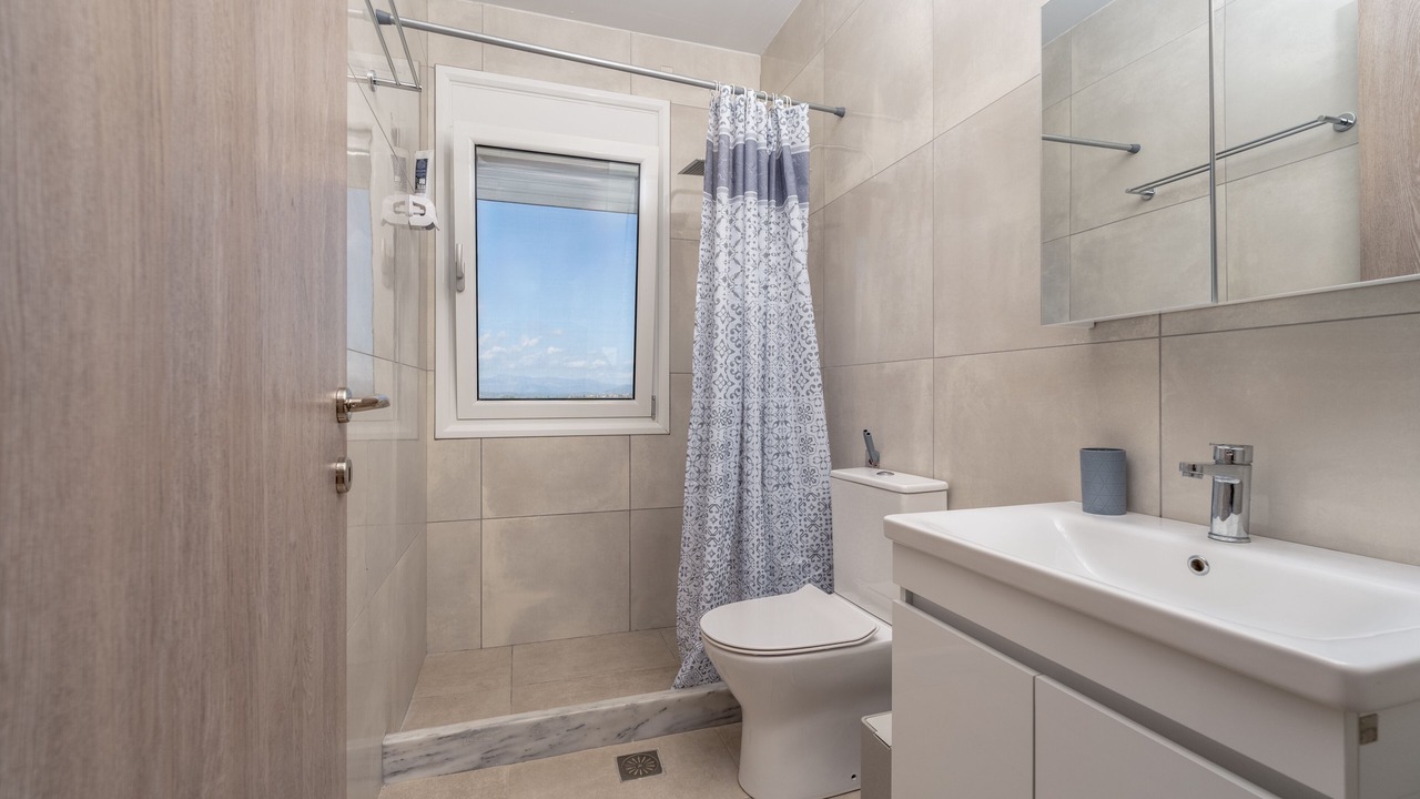 Photo of Bathroom in Piperitsa