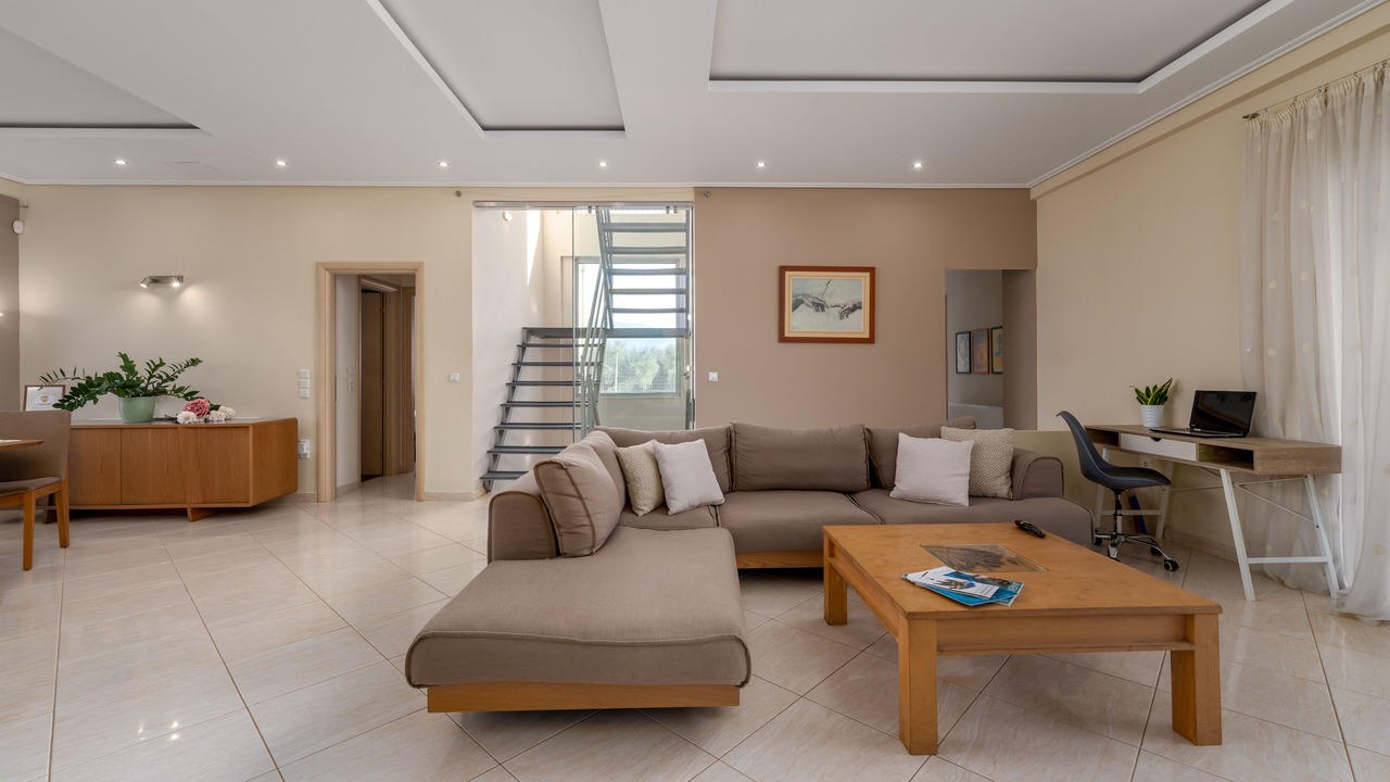 Photo of Livingroom in Piperitsa