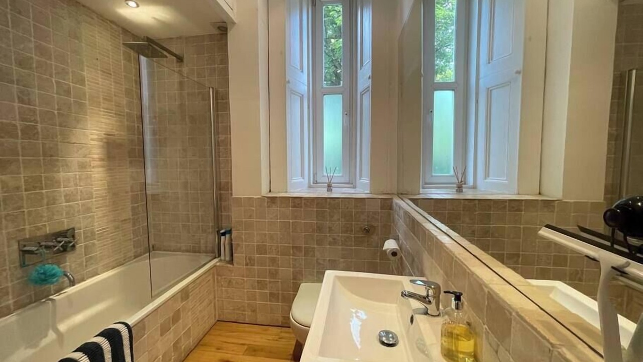 Photo of Bathroom in Glasgow Westend