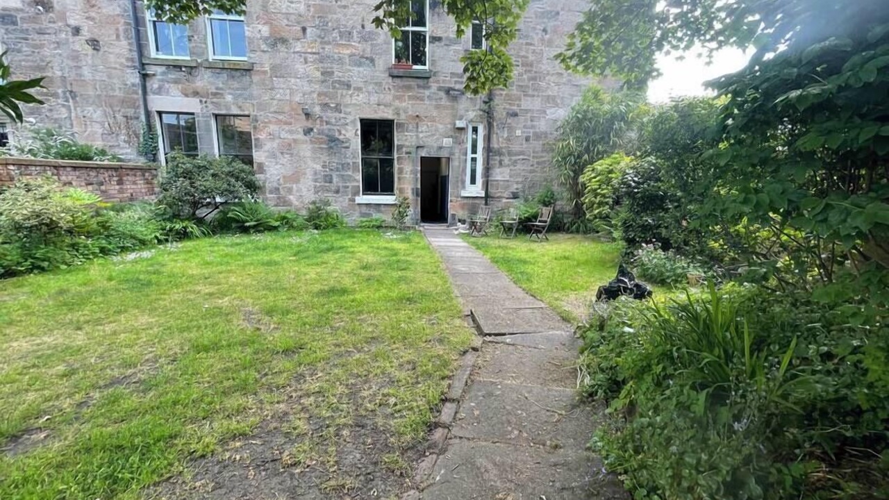 Photo of Outdoor in Glasgow Westend