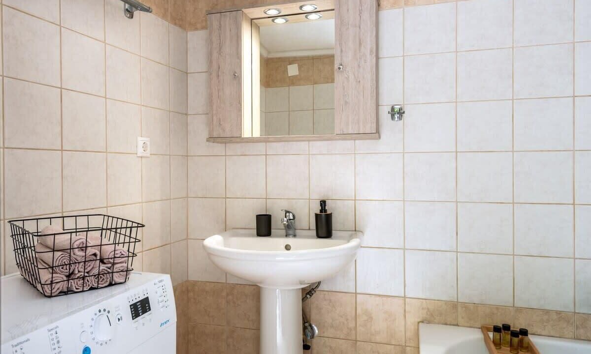 Photo of Bathroom in Megala Chorafia