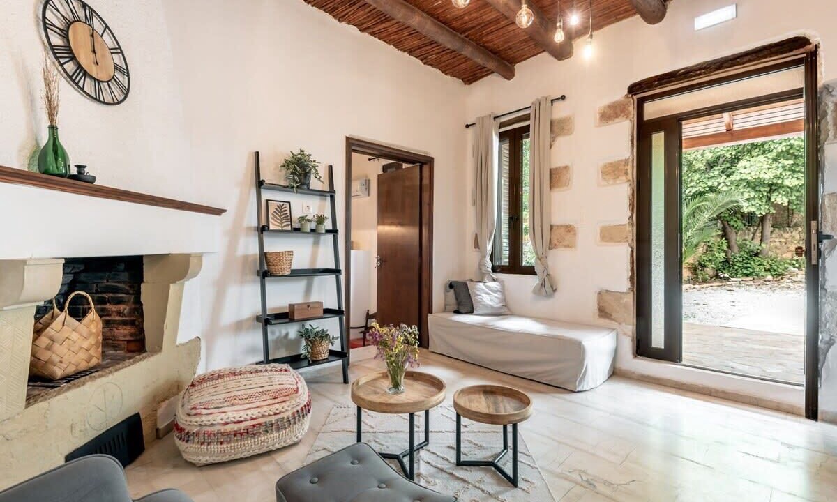 Photo of Bedroom in Megala Chorafia