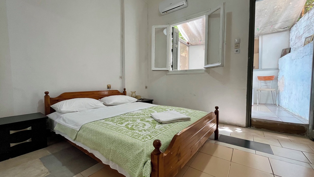 Photo of Bedroom in Piraeus