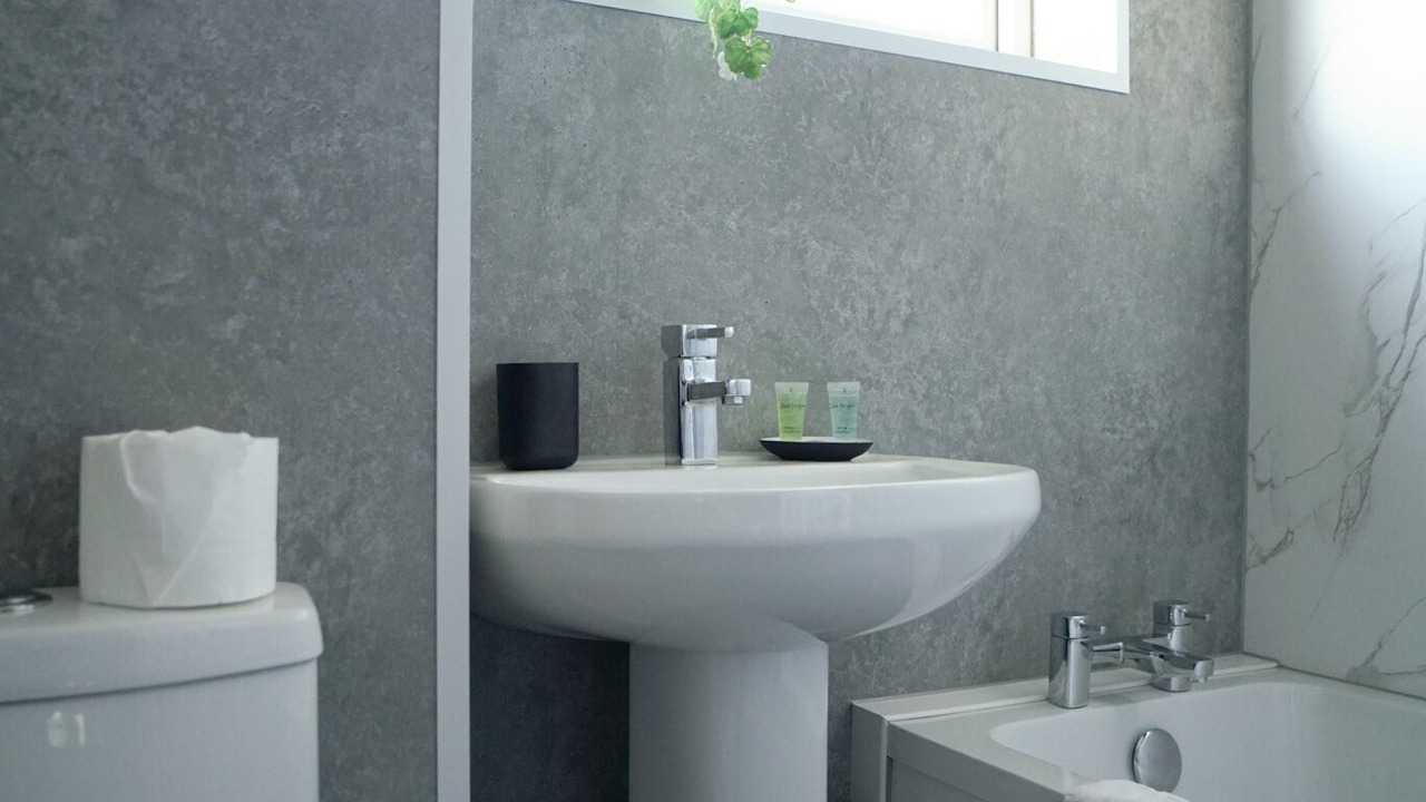 Photo of Bathroom in Larkhall