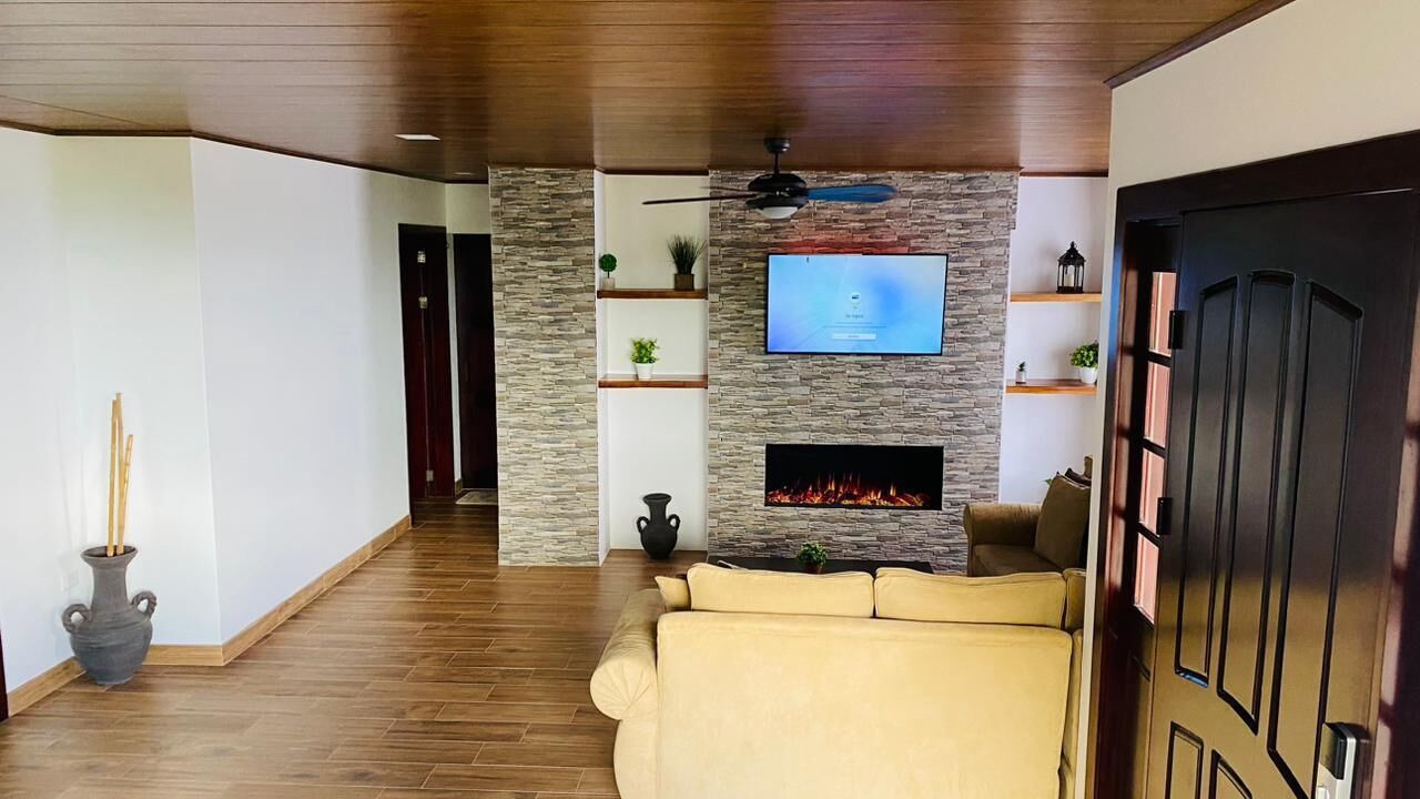 Photo of Livingroom in Sierra