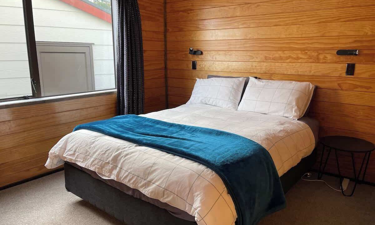 Photo of Bedroom in Two Mile Bay