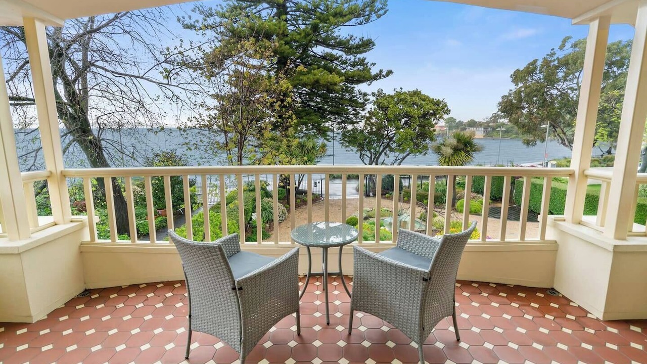 Photo of Patio Balcony in Sandy Bay