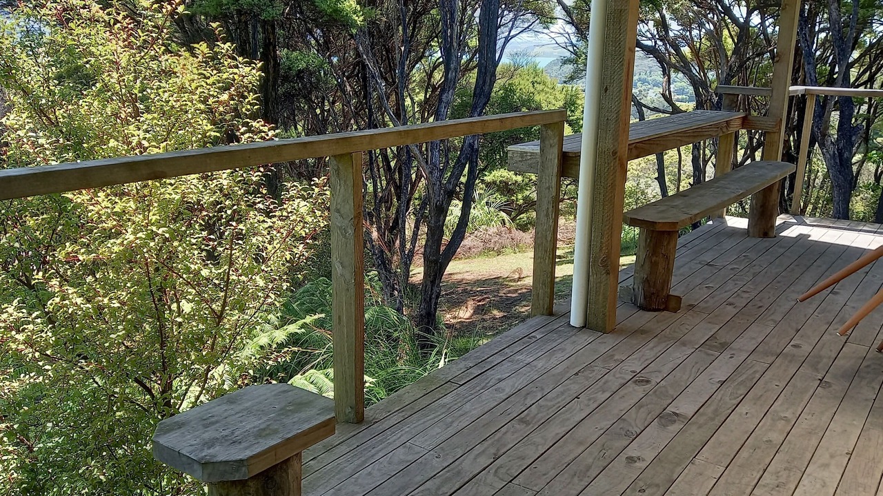 Photo of Patio Balcony in Russell