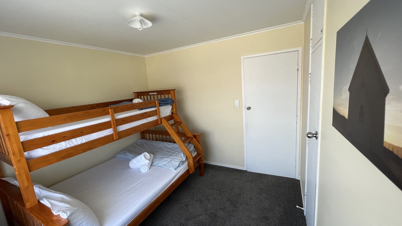 Photo of Bedroom in Kawaha Point
