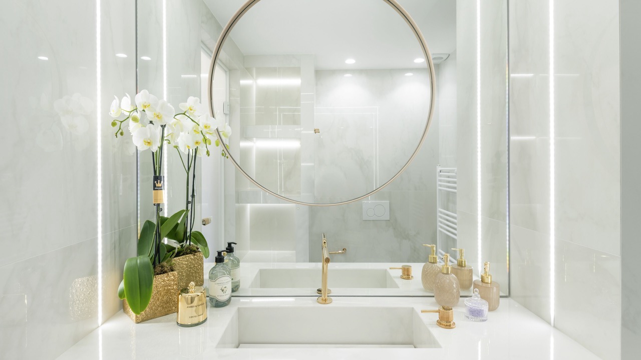 Photo of Bathroom in Mikrolimano