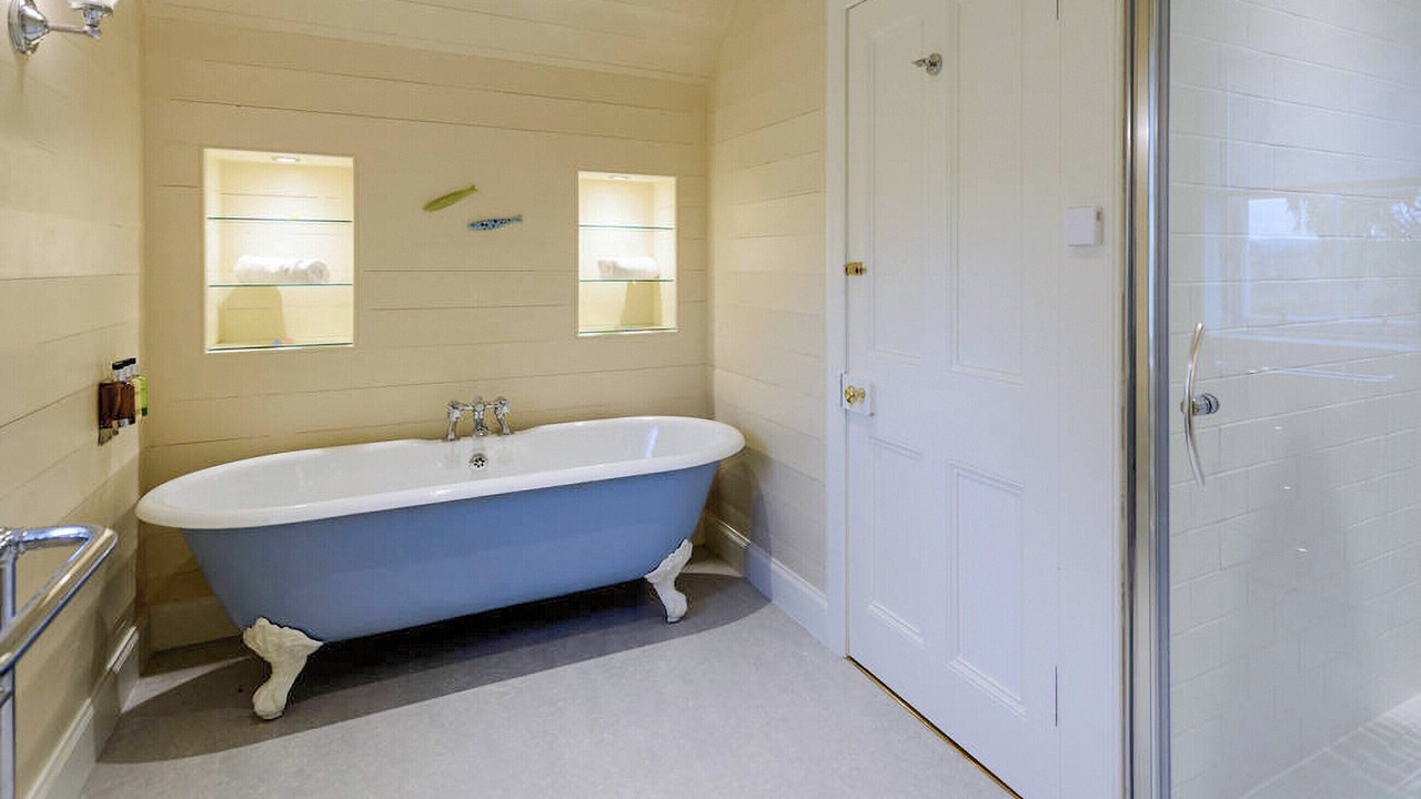 Photo of Bathroom in Pencaitland