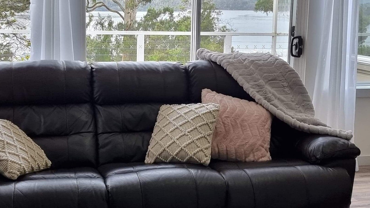 Photo of Livingroom in Clarence Point
