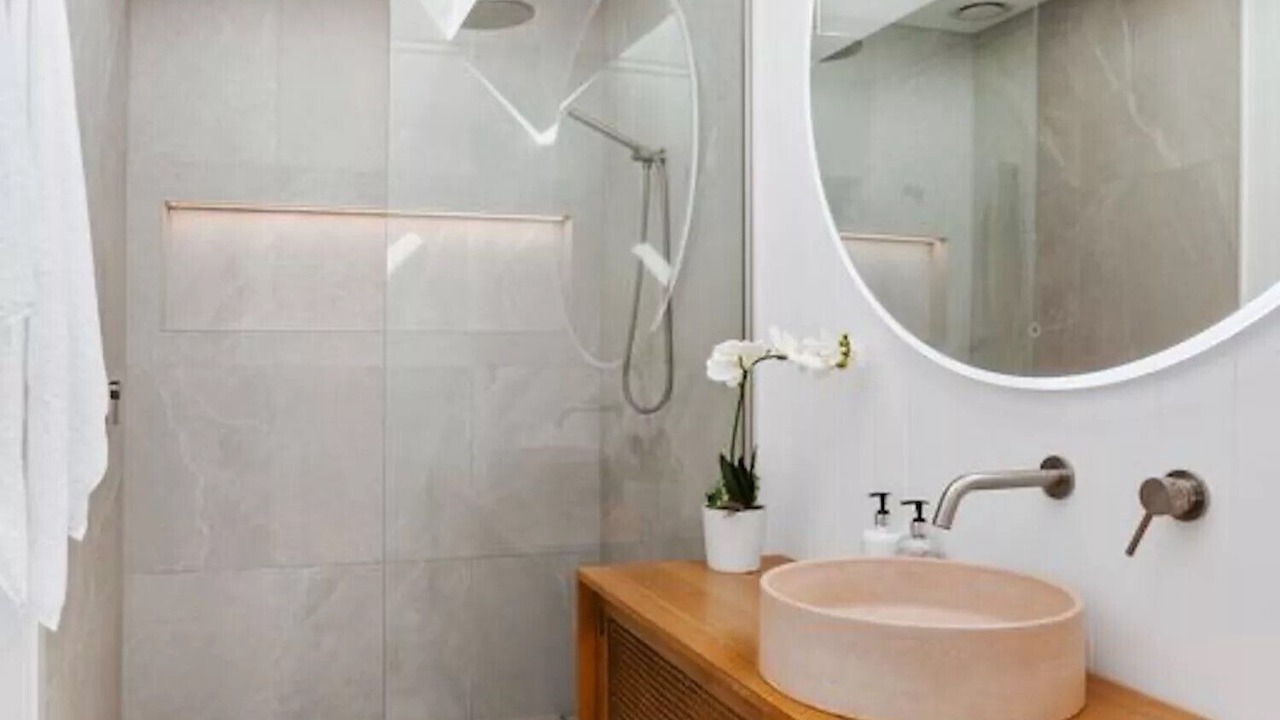Photo of Bathroom in Papamoa Beach