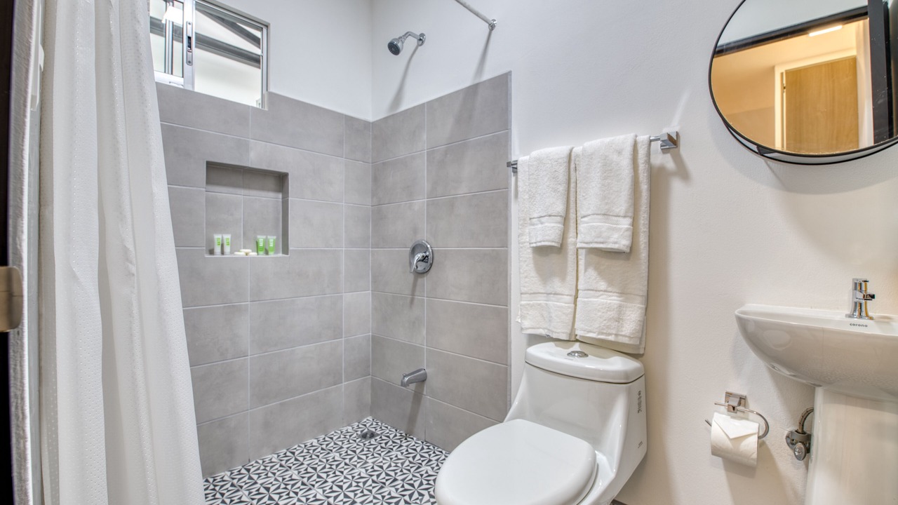 Photo of Bathroom in Dolorosa
