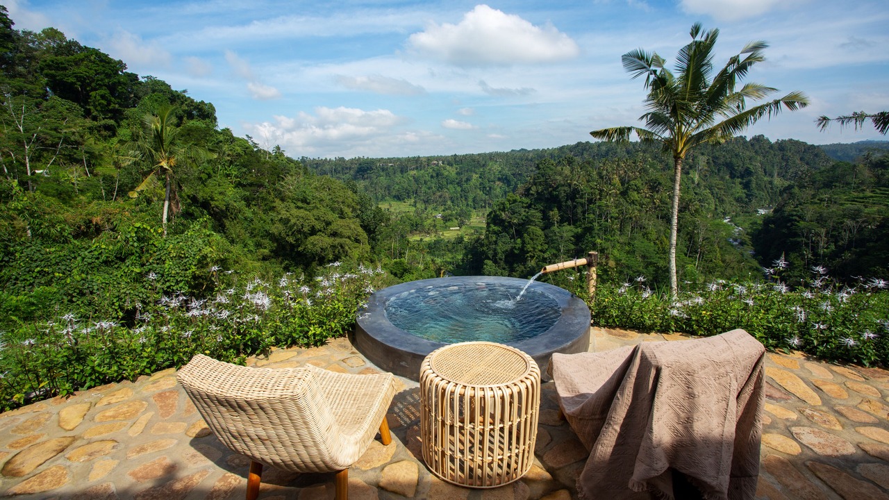 Photo of Outdoor in Selat