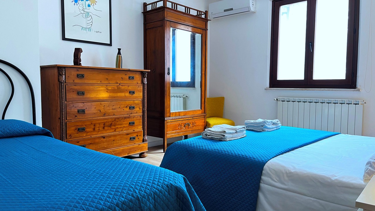 Photo of Bedroom in Torre Colonna-sperone