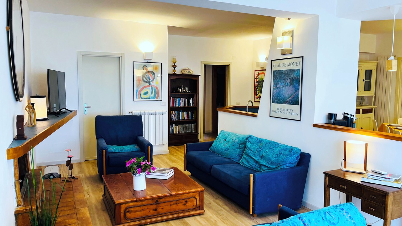 Photo of Livingroom in Torre Colonna-sperone