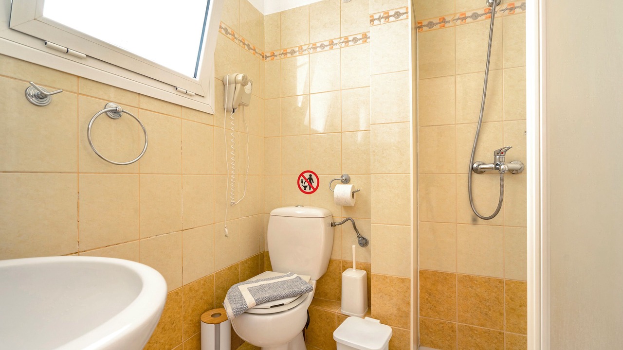 Photo of Bathroom in Valerianos