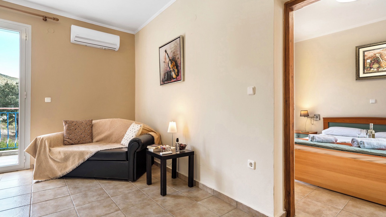 Photo of Livingroom in Valerianos
