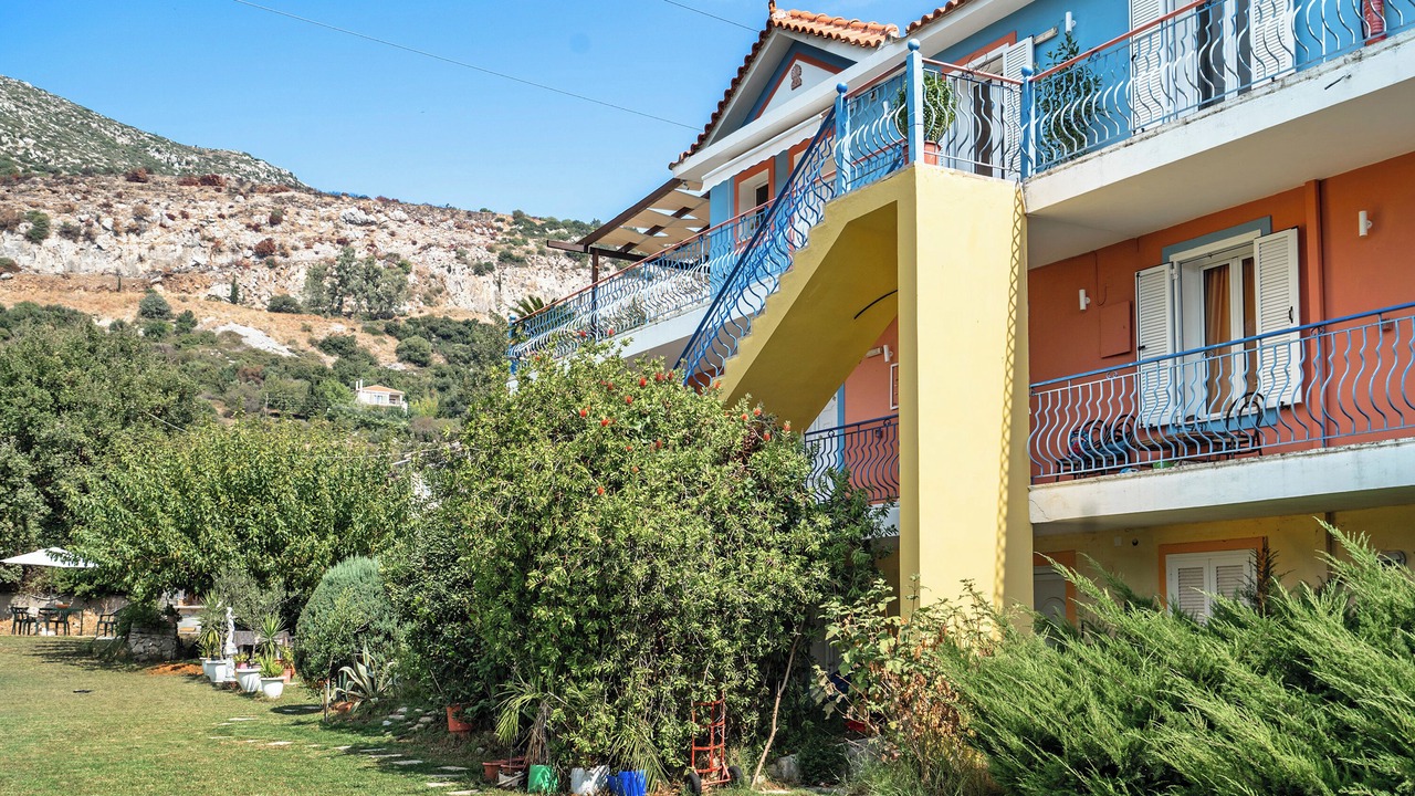 Photo of Outdoor in Valerianos