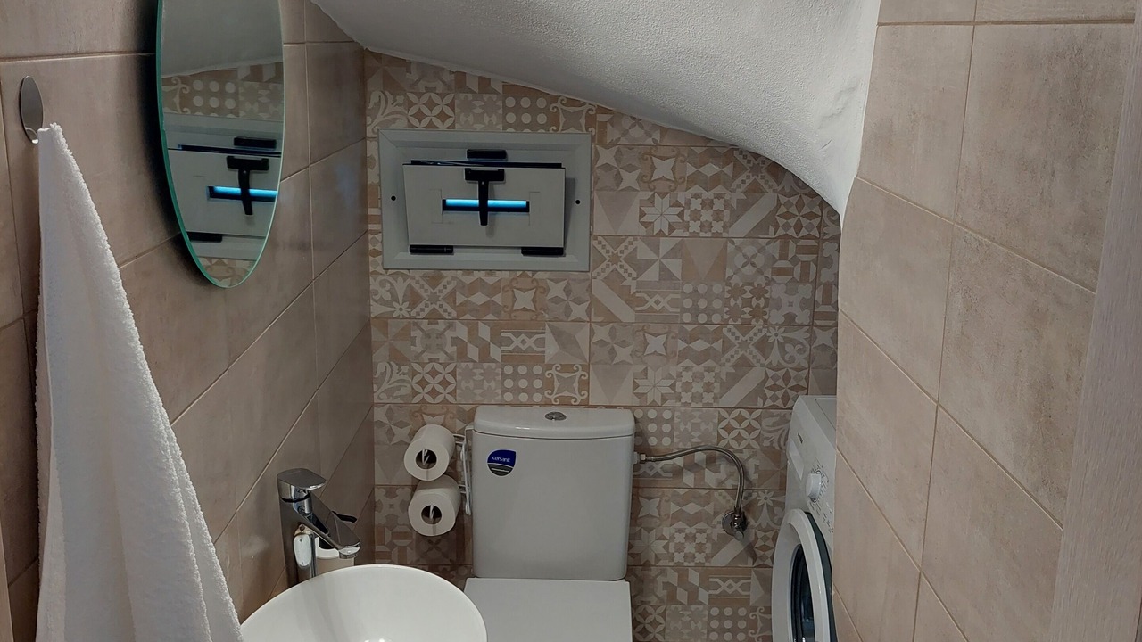 Photo of Bathroom in Kanali