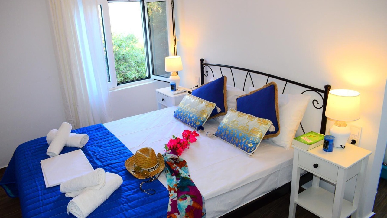 Photo of Bedroom in Megala Chorafia