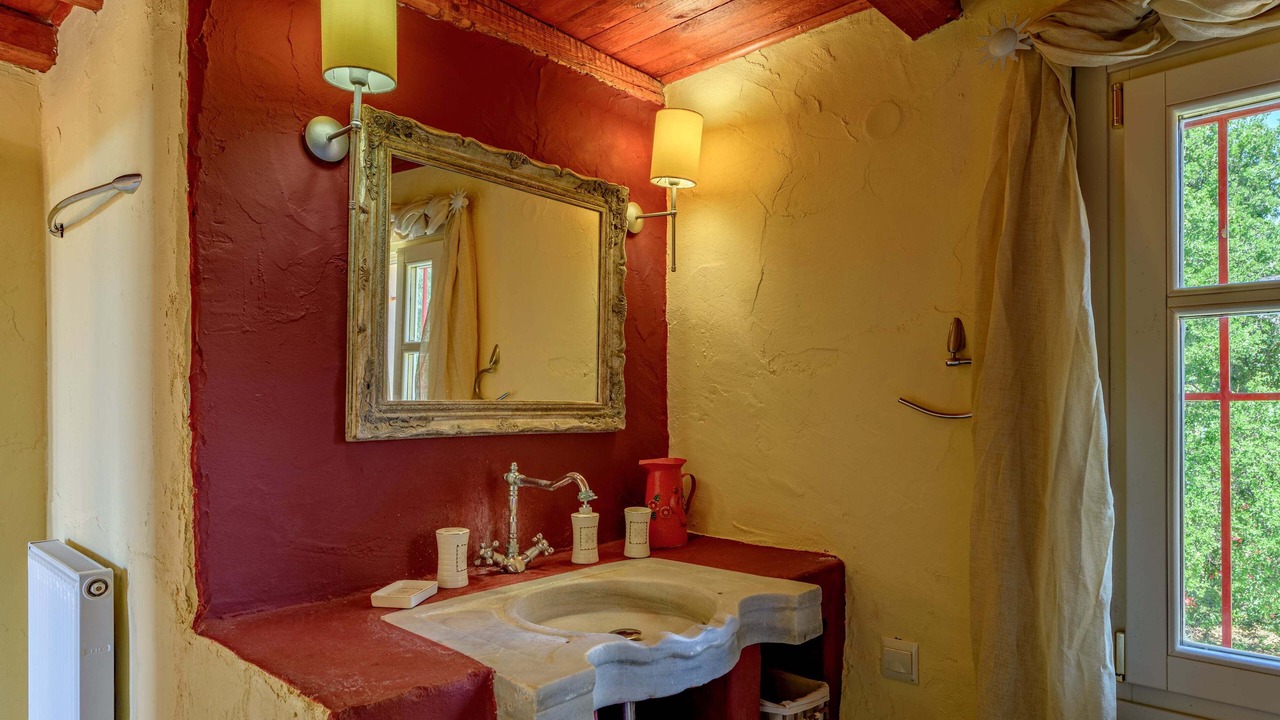 Photo of Bathroom in Sarlata